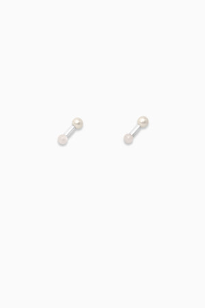 LITTLE STRAIGHT AND PEARLS EARRINGS